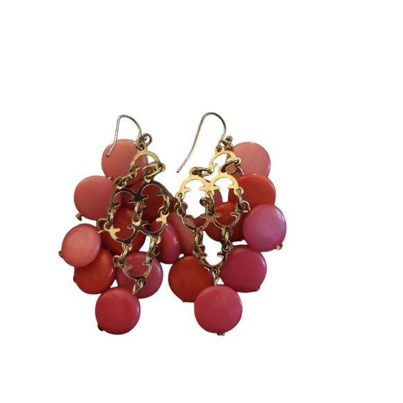 Elegant Pink Cluster Earrings - Picture 3 of 3